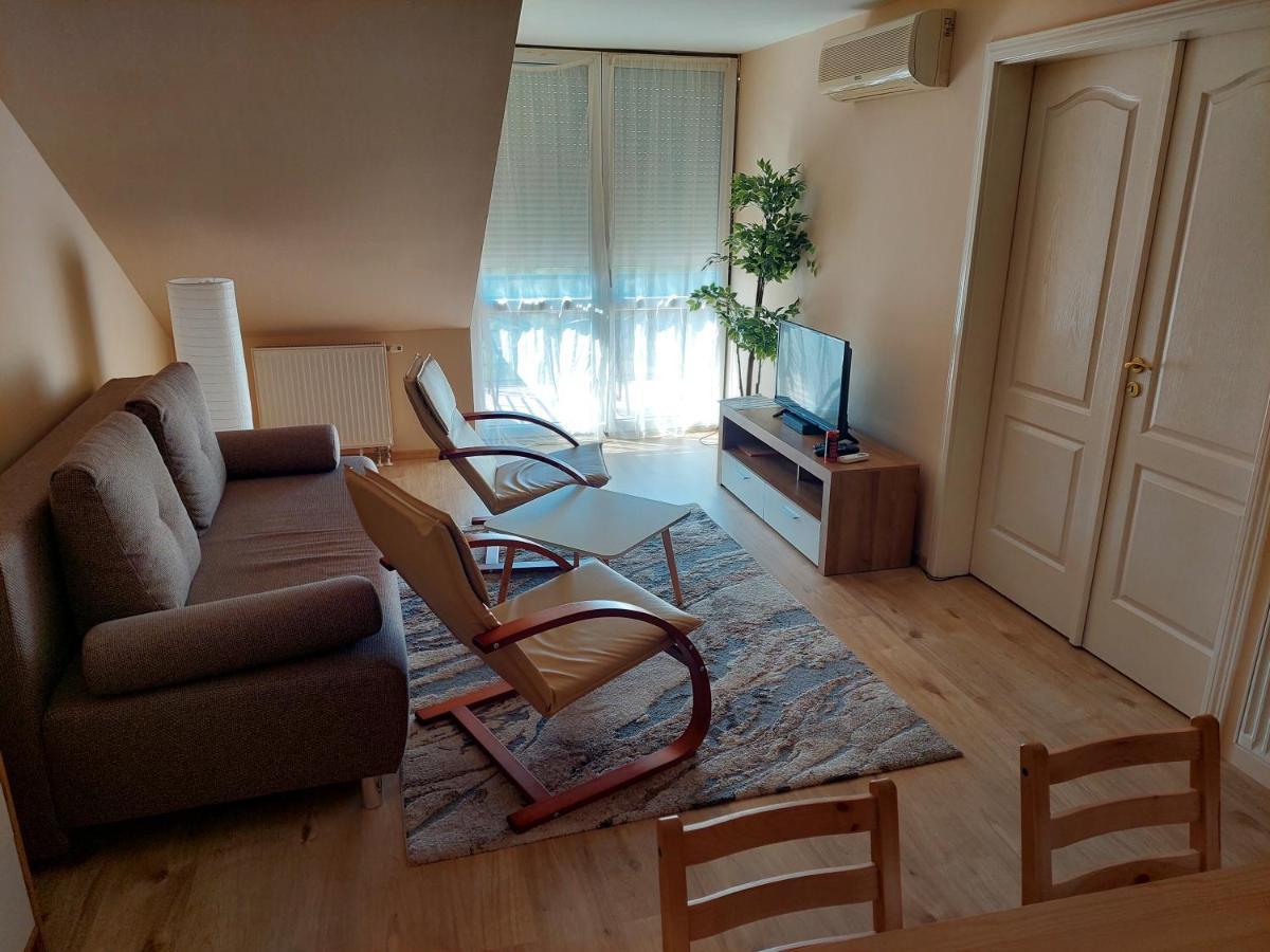 Cserke Napfeny Apartman Cserkeszőlő Exteriér fotografie