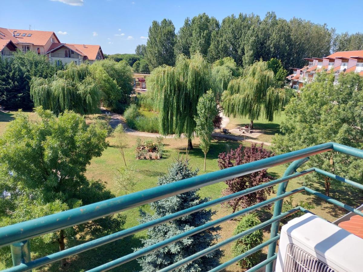 Cserke Napfeny Apartman Cserkeszőlő Exteriér fotografie