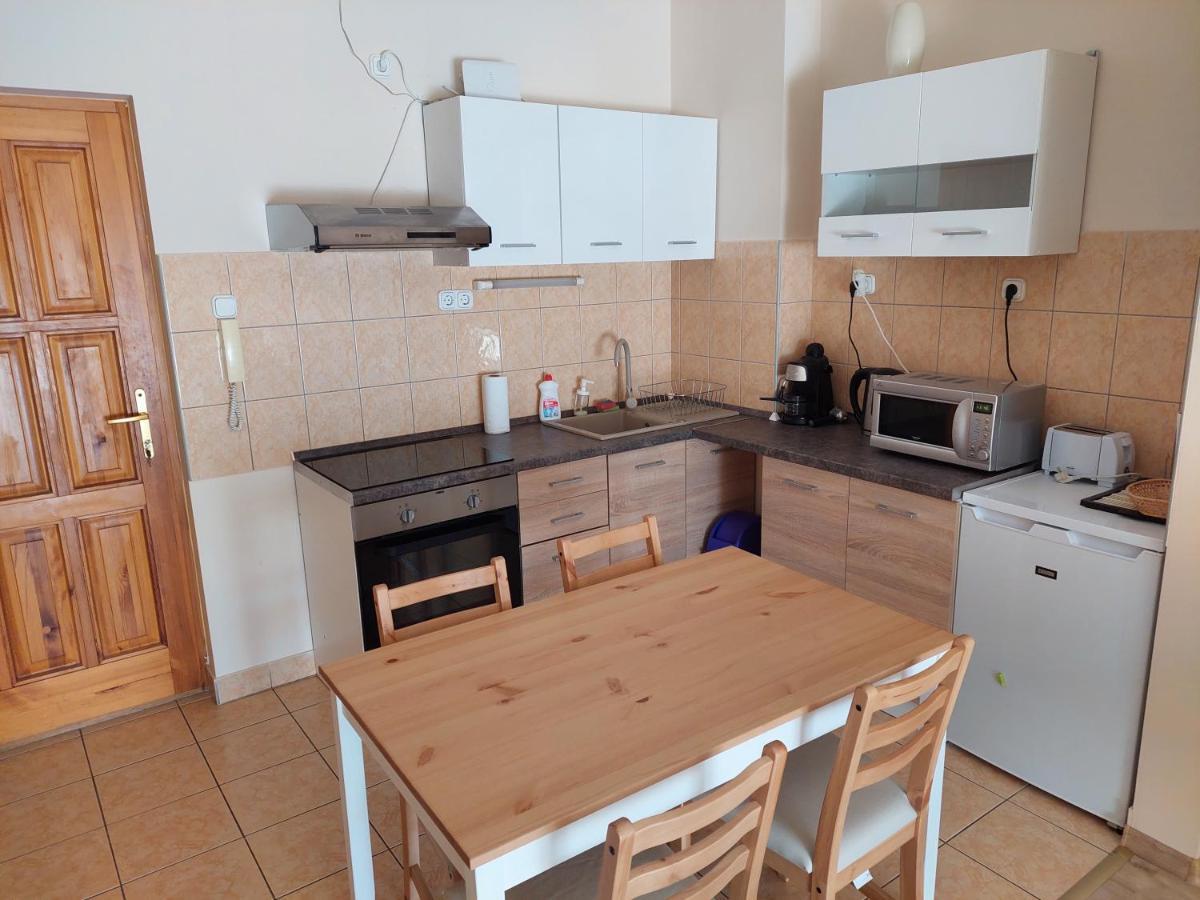 Cserke Napfeny Apartman Cserkeszőlő Exteriér fotografie